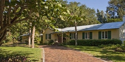 SarasotaFL3459SeagrapeDrive.jpg